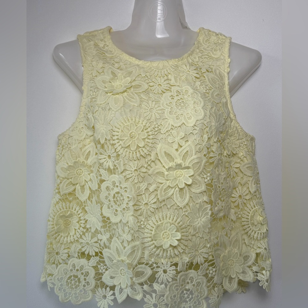 Topshop Butter Yellow Floral Crochet Sleeveless Ivory Crop Top Women size 4 S/M